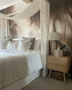 Comodino 2 cassetti PEROTE Rattan Marrone chiaro