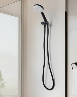 Kit doccia con soffione e flessibile AYPATE Nero
