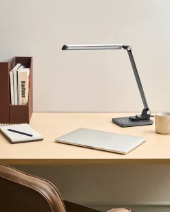 Lampada da scrivania a LED ENIF con Caricatore wireless Nero