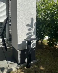 Lampione solare da giardino a LED POPLAR con sensore di movimento Nero