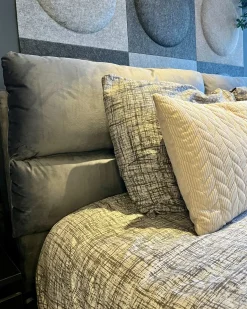 Letto contenitore Velluto BATILLY 180 x 200 cm Grigio