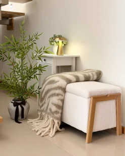 Panca contenitore imbottita EDLAND Bouclé Bianco