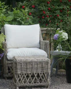 Poltrona da giardino RIBOLLA con poggiapiedi Rattan Naturale