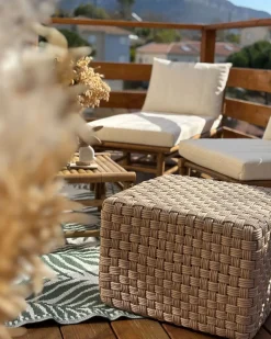 Pouf NALLI Materiale sintetico Beige chiaro