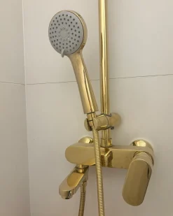 Set doccia con miscelatore e soffione a pioggia GURARA Oro