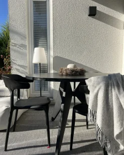 Tavolo da pranzo da giardino OLMETTO 83 cm 110 cm Vetro Nero