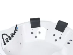 Vasca idromassaggio angolare con LED MANRESA con altoparlante Bluetooth integrato 225 x 160 cm Bianco